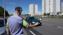 С 25 августа по 5 сентября автомобилистам необходимо ездить с включенным ближним светом фар