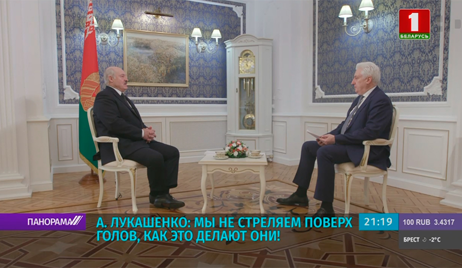 А.Лукашенко: Мы не стреляем поверх голов, как это делают они