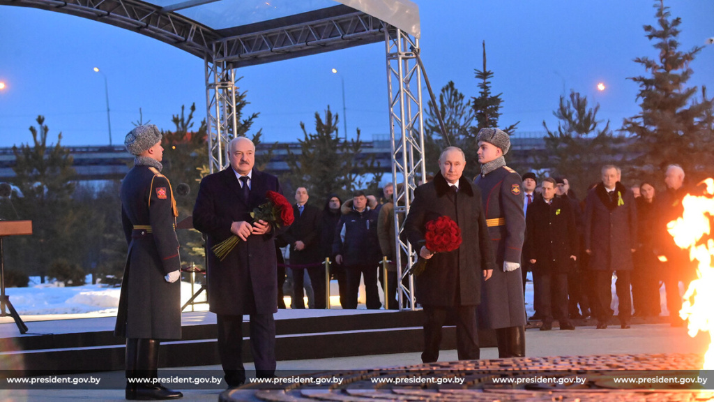Президенты Беларуси и России в Ленинградской области приняли участие в открытии мемориального комплекса