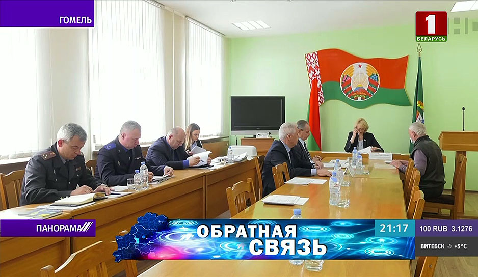 Сенаторы провели единый день приема граждан в Гомельской области