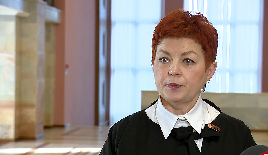 Жанна Стативко, зампредседателя Постоянной комиссии Палаты представителей Национального собрания Беларуси