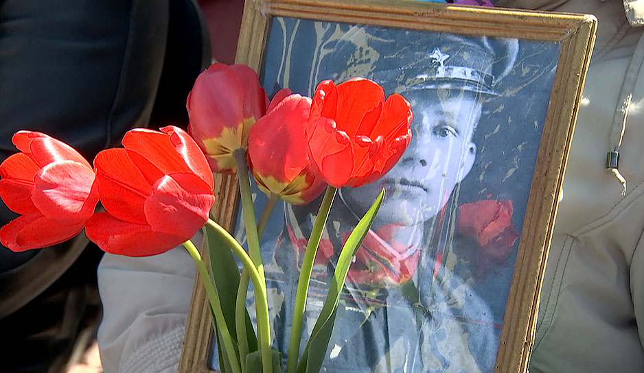 Слова благодарности ветеранам и победные марши сегодня звучали во всех регионах - Беларусь отметила День Победы масштабно и красочно