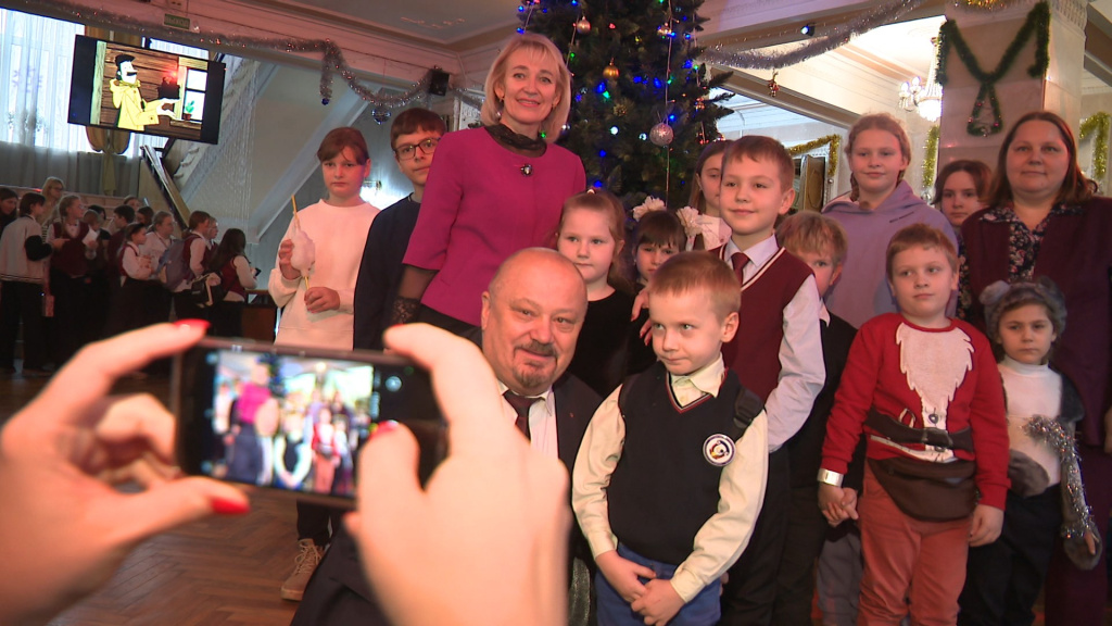 Акция "Наши дети" продолжает дарить праздник юным белорусам