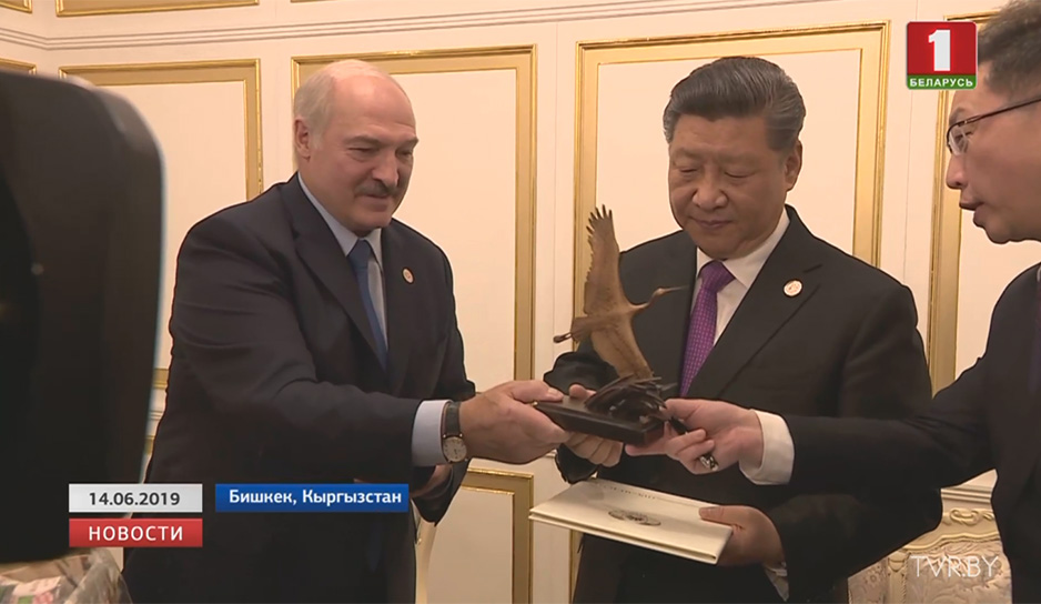 Накануне Александр Лукашенко лично поздравил своего друга с 66-летием
