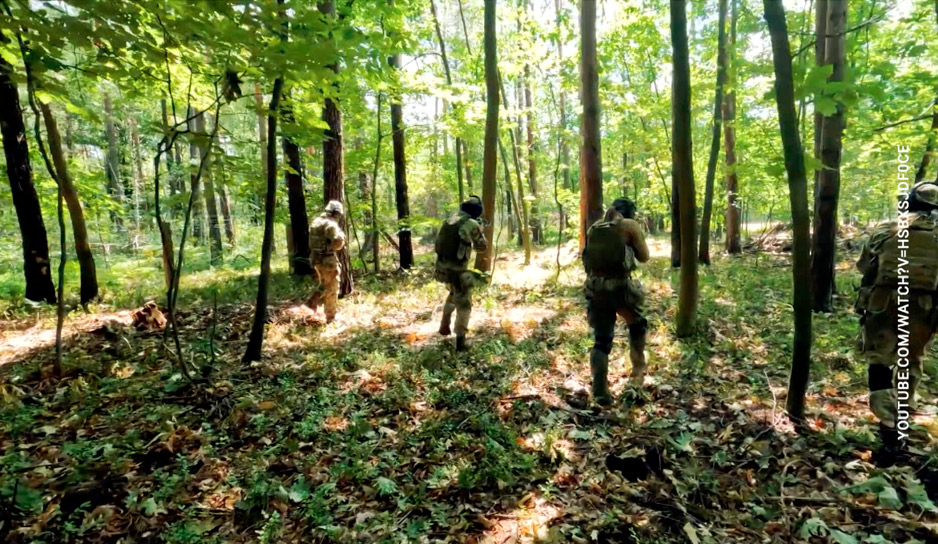 "Хоругвеносцы на убой": какие боевые подразделения из беглых белорусов готовят в Польше?