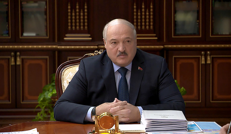 Международная повестка, функционирование экономики, развитие сотрудничества в разных частях света - Лукашенко провел совещание