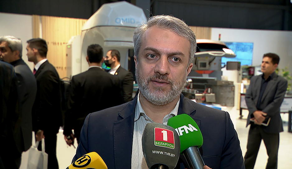 Сейед Реза Фатеми Амин, министр промышленности, шахт и торговли Ирана