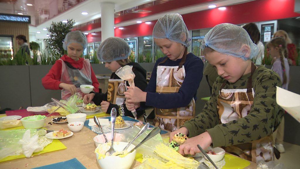 Здоровые пищевые привычки - как белорусских школьников поощряют за хороший аппетит 