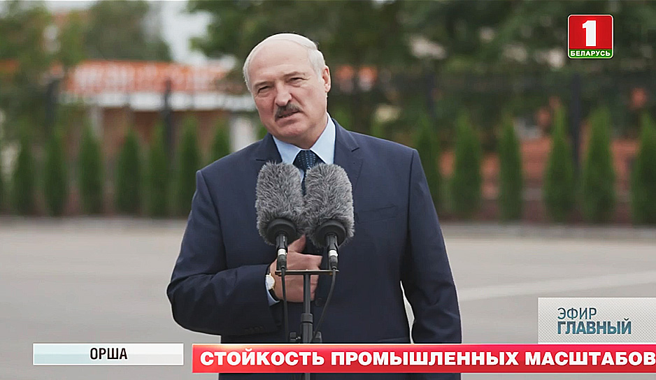 Александр Лукашенко посетил завод-филиал "Савушкин продукт" в Орше 