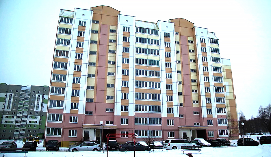 Посчитали балконы. Жители арендного дома в Мозыре переплатили за коммунальные услуги 90 тыс. рублей