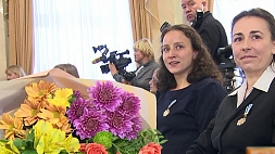 Чествование матерей в Беларуси: пять женщин удостоены ордена Матери