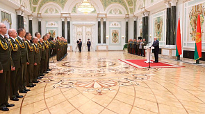 Лукашенко: Беларусь принимает зеркальные меры по защите суверенитета государства