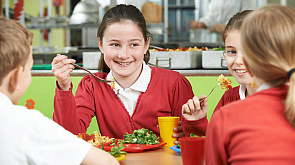С 1 сентября все белорусские школы перейдут на новое питание 