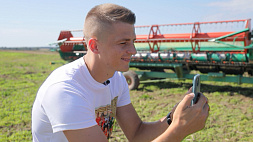 Агроблогер за год набрал 50 тыс. подписчиков TikTok, рассказывая о жизни и работе в агрогородке Крутиловичи