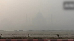 Столица Индии во власти ядовитого смога: жители Нью-Дели жалуются на раздражение глаз и горла