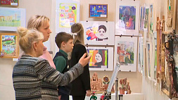 Выставка к 920-летию Борисова открылась в центральной районной библиотеке