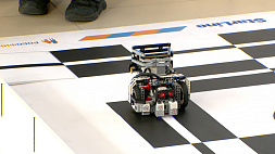 В Национальном детском технологическом парке прошел турнир по робототехнике