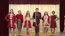 Настоящую фабрику моды на базе школы в Смиловичах организовала учительница