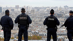 Французские полицейские вынуждены бегать 