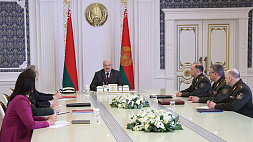 Лукашенко: В Украине разворачивается не реализованный в Беларуси сценарий