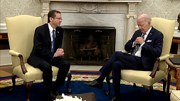 Байден чуть не уснул во время встречи с президентом Израиля