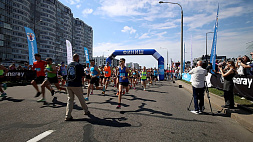 Международной полумарафон One Run прошел в Минске и объединил 1,5 тыс. любителей бега 