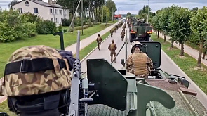 Польша объявила о переброске новых сил на границу с Беларусью, Литва и Латвия стягивают к границе войска