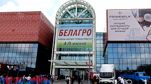 NPK-удобрения, блогеры на предприятиях и вкусные новинки - на "Белагро" собралось около 500 компаний из 11 стран