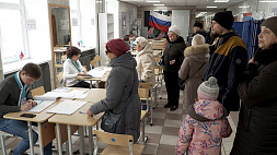 В России - основной день голосования на выборах президента