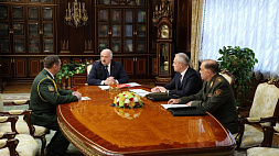 Лукашенко: Сегодня украинская граница стала вровень с бешеной польской, литовской и латвийской