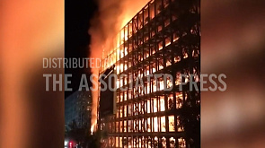 Пожар в жилом комплексе в Измире: в панике  люди выпрыгивали из окон 