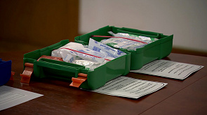 Аптечки нового образца представили в Минздраве Беларуси