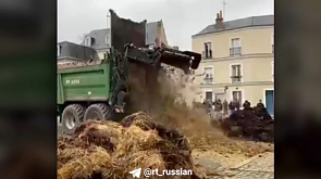 Бунт фермеров в Европе продолжается: во Франции аграрии перешли от блокады к наступлению 
