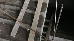 На стройке в ЖК "Олимпик-2" с седьмого этажа сорвался прораб, он в реанимации