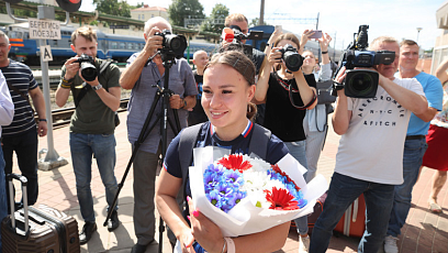 "Надеемся завоевать 20 золотых медалей из 20" - тяжелоатлетов из России встретили в Гродно