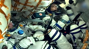 Ориентировочное время начала открытия люков для перехода на МКС - 20:20