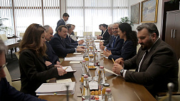 Министр иностранных дел Беларуси Сергей Алейник сегодня прибыл с визитом в Будапешт