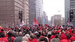 В Брюсселе тысячи демонстрантов выступили против финансовых реформ ЕС