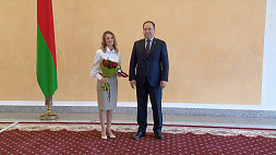 Премьер-министр Беларуси вручил госнаграды представителям различных сфер 