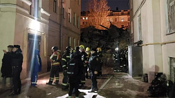 Шестиэтажный дом обрушился в центре Санкт-Петербурга 