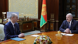 Лукашенко поручил новому министру покончить с клановостью в Минздраве: Должны быть исключительно профессионалы