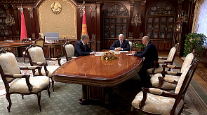 Лукашенко принял с докладом главу Администрации Президента и посла Беларуси в России и провел встречу со спикером Госдумы РФ