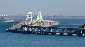 Движение автомобилей по Крымскому мосту временно перекрыто