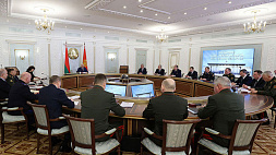 Лукашенко прокомментировал тему направления в Сирию белорусских военных