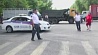 В Ереване группа вооруженных людей продолжает удерживать в здании полиции 7 заложников