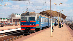 БЖД на майские праздники назначила почти 100 дополнительных поездов