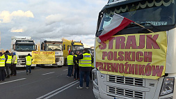 Словакия грозит закрыть границу для Украины 