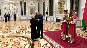 Лукашенко в преддверии праздника Победы вручил госнаграды легендам военного лихолетья и героям нашего времени