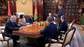 Президент принял ряд важных кадровых решений: в Беларуси новые министры, помощник Президента, руководитель телеканала, обновились местная вертикаль и дипкорпус