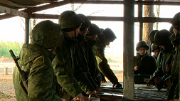 Солдаты нового пополнения приступили к общевойсковой подготовке